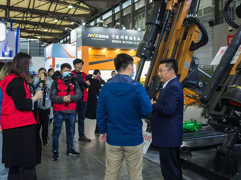 烈巖科技 烈巖科技